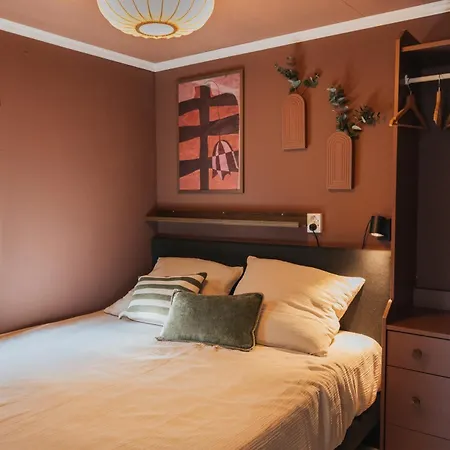 Chalet Comfortabel Op De Veluwe 'bos & Linden' *